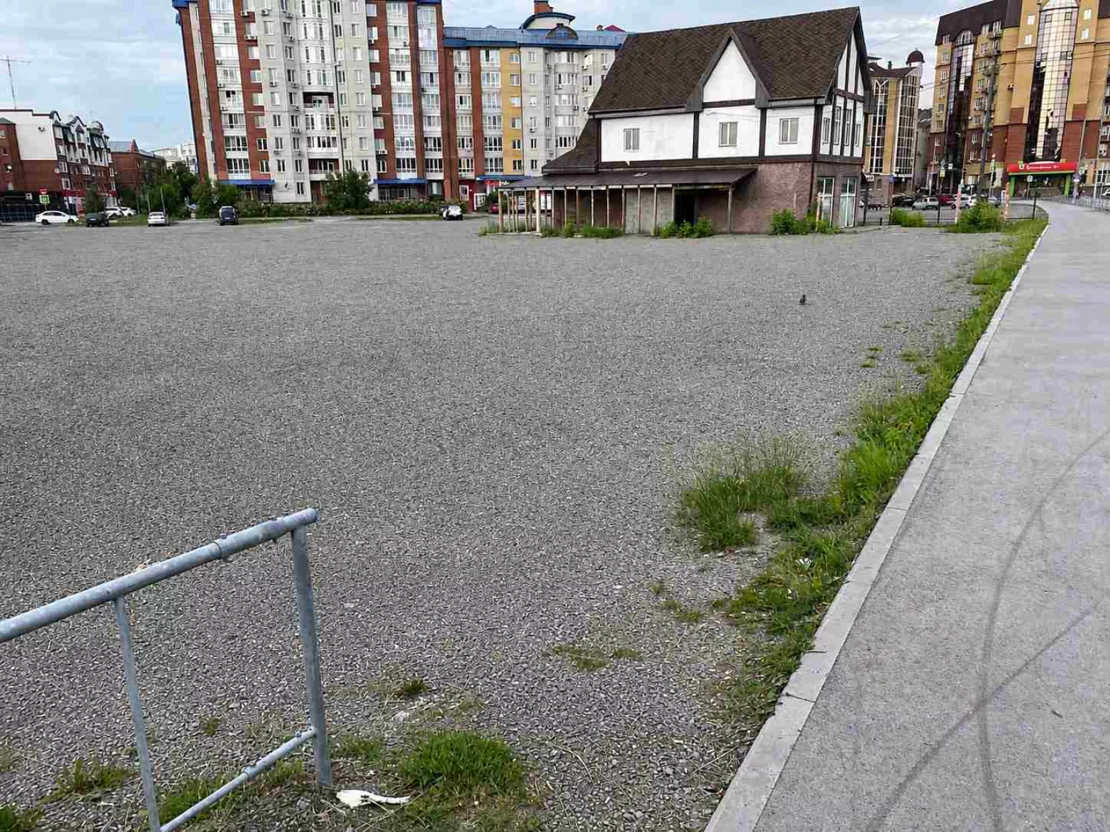 Отсыпка и выравнивание территории щебнем — фото 3